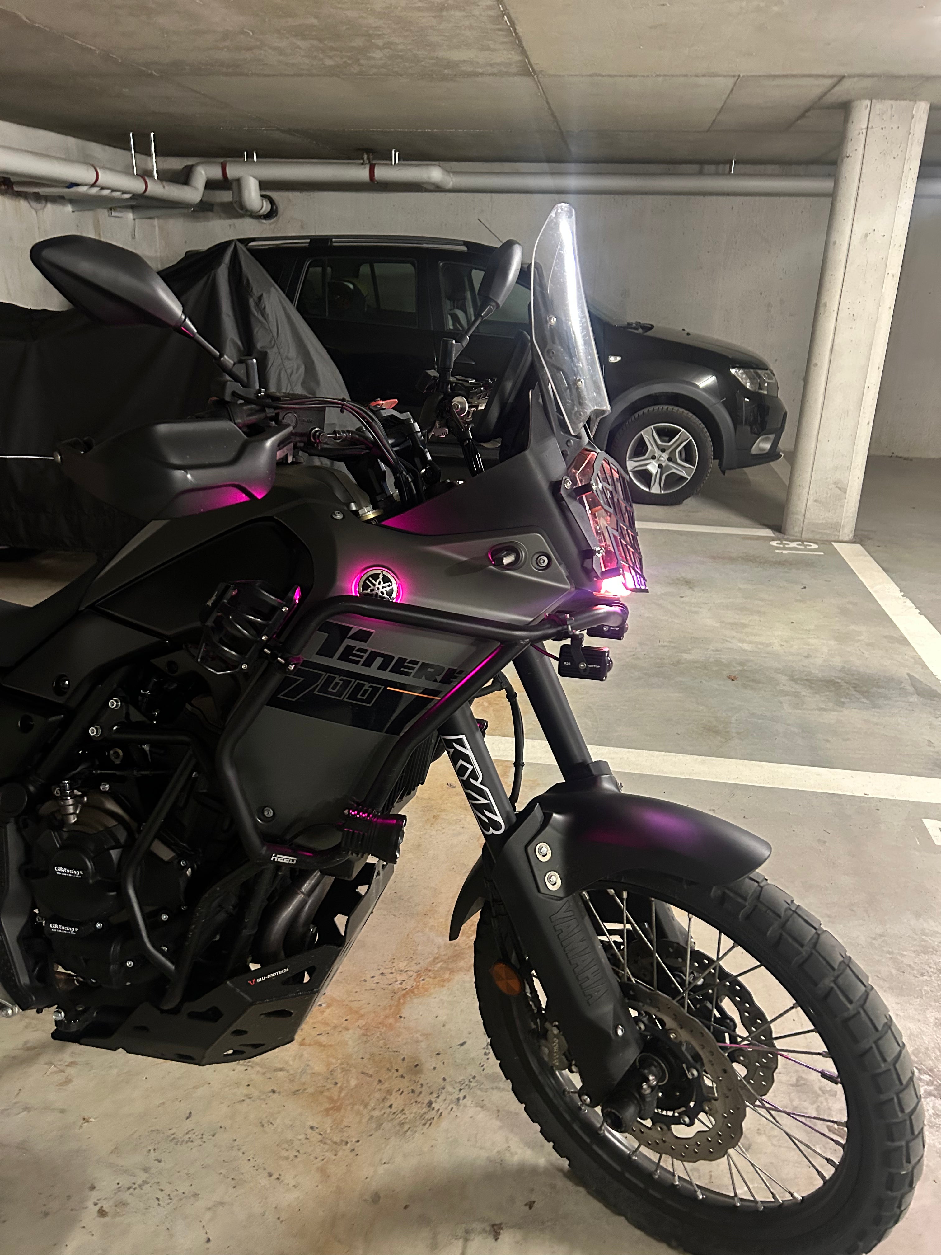 Film de teinte prédécoupé