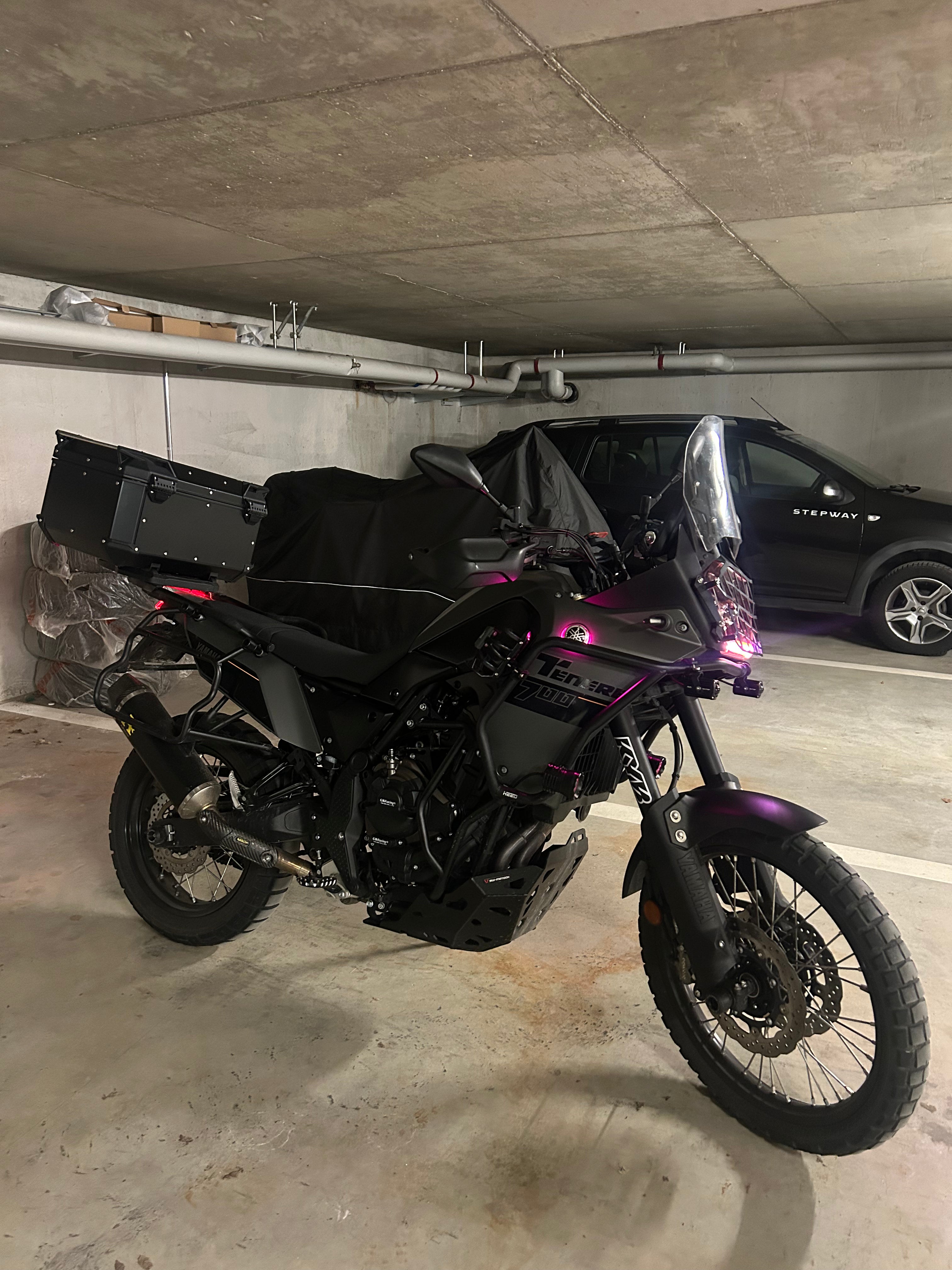 Film de teinte prédécoupé